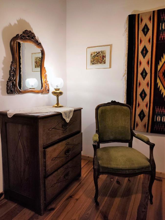 Hajstra Hotel Krempna Bagian luar foto